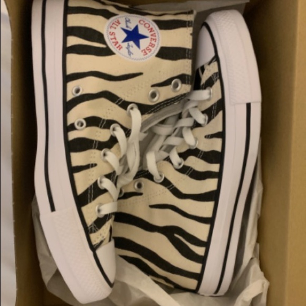 Zebra print high top converse